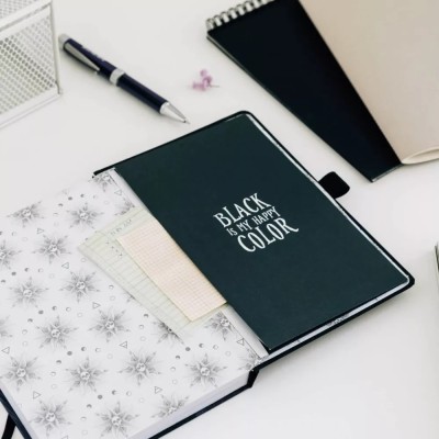 GRUPO ERIK WEDNESDAY A5 NOTEBOOK AND PROJECTOR PEN