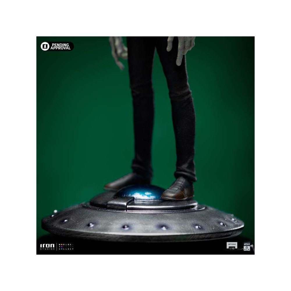 IRON STUDIOS I WANT TO BELIEVE GREY ALIEN ART SCALE STATUE