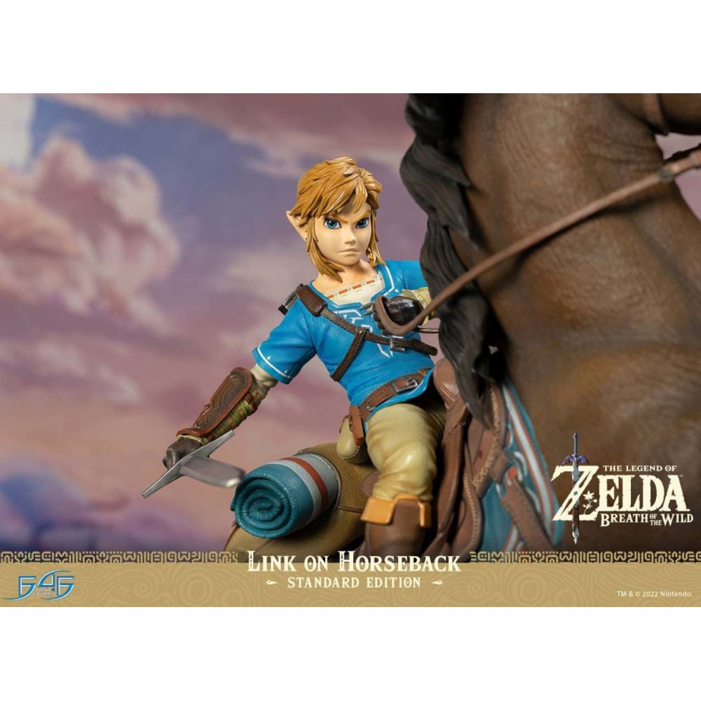 FIRST4FIGURES THE LEGEND OF ZELDA BREATH OF THE WILD LINK IN HORSEBACK STATUE FIGURE