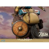 FIRST4FIGURES THE LEGEND OF ZELDA BREATH OF THE WILD LINK IN HORSEBACK STATUE FIGURE
