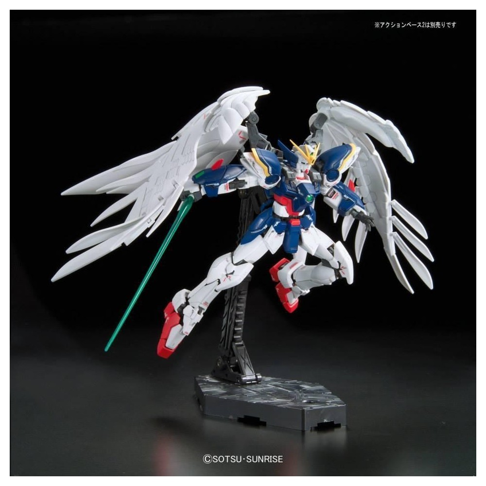 BANDAI RG REAL GRADE WING GUNDAM ZERO EW 1/144 MODEL KIT ACTION FIGURE