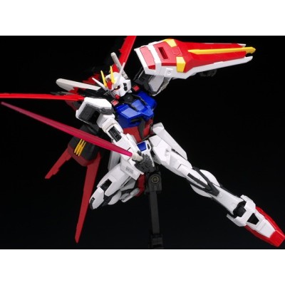 BANDAI REAL GRADE RG AILE STRIKE GUNDAM 1/144 MODEL KIT FIGURE