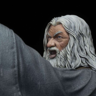 SD TOYS LORD OF THE RINGS GANDALF IN MORIA 18CM STATUE FIGURE