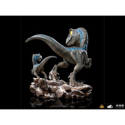 IRON STUDIOS JURASSIC WORLD DOMINION BLUE AND BETA MINICO FIGURE STATUE