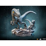 JURASSIC WORLD DOMINION BLUE E BETA MINICO FIGURE STATUA IRON STUDIOS