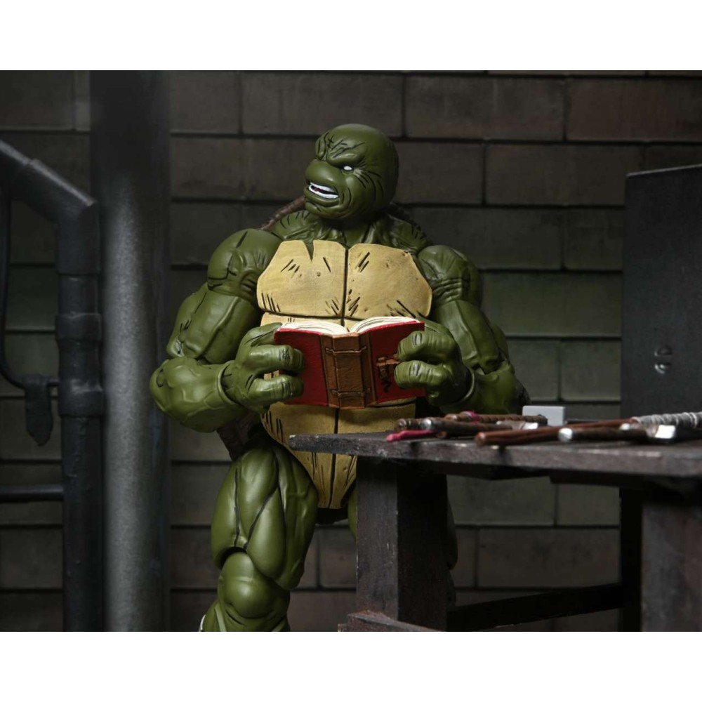 TEENAGE MUTANT NINJA TURTLES THE LAST RONIN BATTLE DAMAGED RONIN ACTION FIGURE NECA