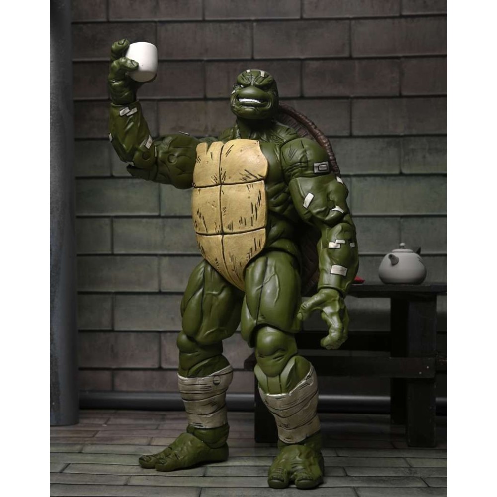 TEENAGE MUTANT NINJA TURTLES THE LAST RONIN BATTLE DAMAGED RONIN ACTION FIGURE NECA