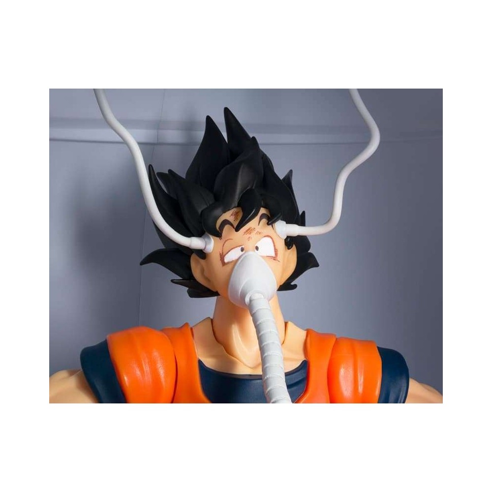BANDAI DRAGON BALL Z MEDICAL MACHINE S.H. FIGUARTS