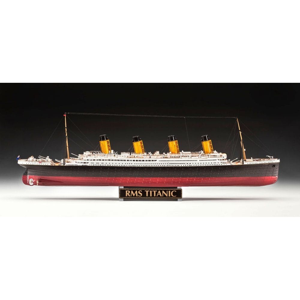 RMS TITANIC 100TH ANNIVERSARY 1/400 MODEL KIT FIGURE REVELL