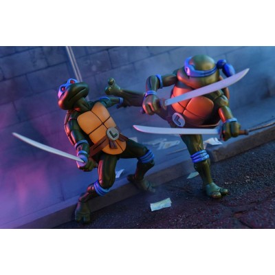 NECA NINJA TURTLES CARTOON ULTIMATE LEONARDO ACTION FIGURE