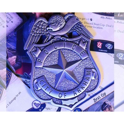 ARKHAM HORROR POLICE BAGDE REPLICA DISTINTIVO FANATTIK
