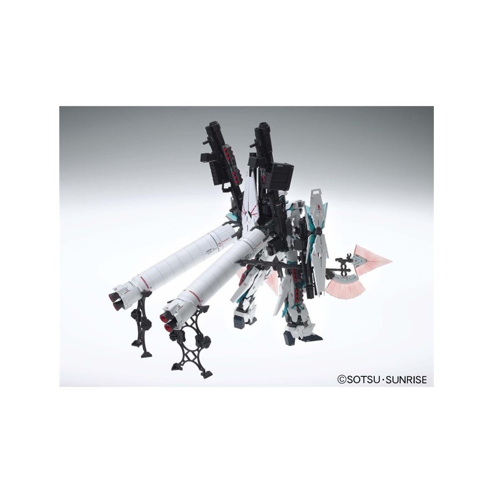 BANDAI MASTER GRADE MG GUNDAM UNICORN RX-0 FULL ARMOR VER KA 1/100 MODEL KIT