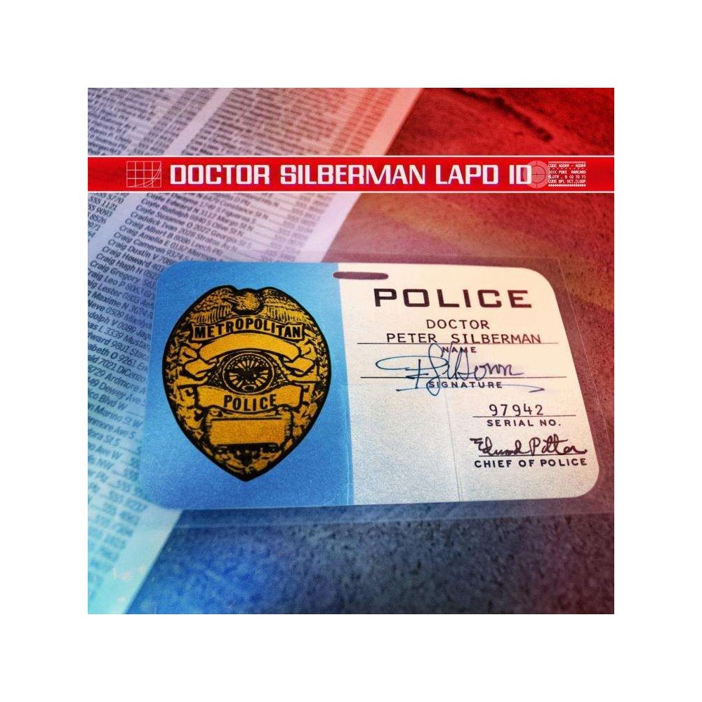 DOCTOR COLLECTOR TERMINATOR THE CONNOR FILES KIT GIFT BOX REPLICA