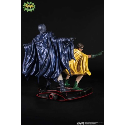 PURE ARTS DC COMICS BATMAN AND ROBIN 1966 STATUE FIGURE DIORAMA