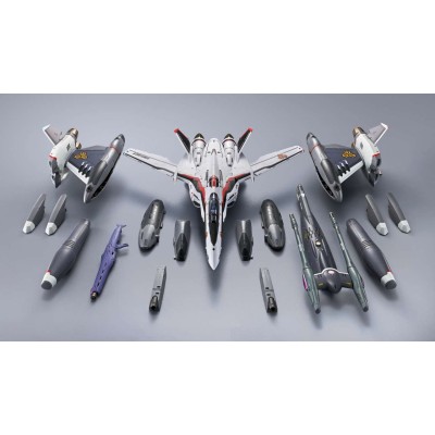 BANDAI DX CHOGOKIN MACROSS VF-25F TORNADO MESSIAH VALKYRIE ALTO SAOTOME USE ACTION FIGURE