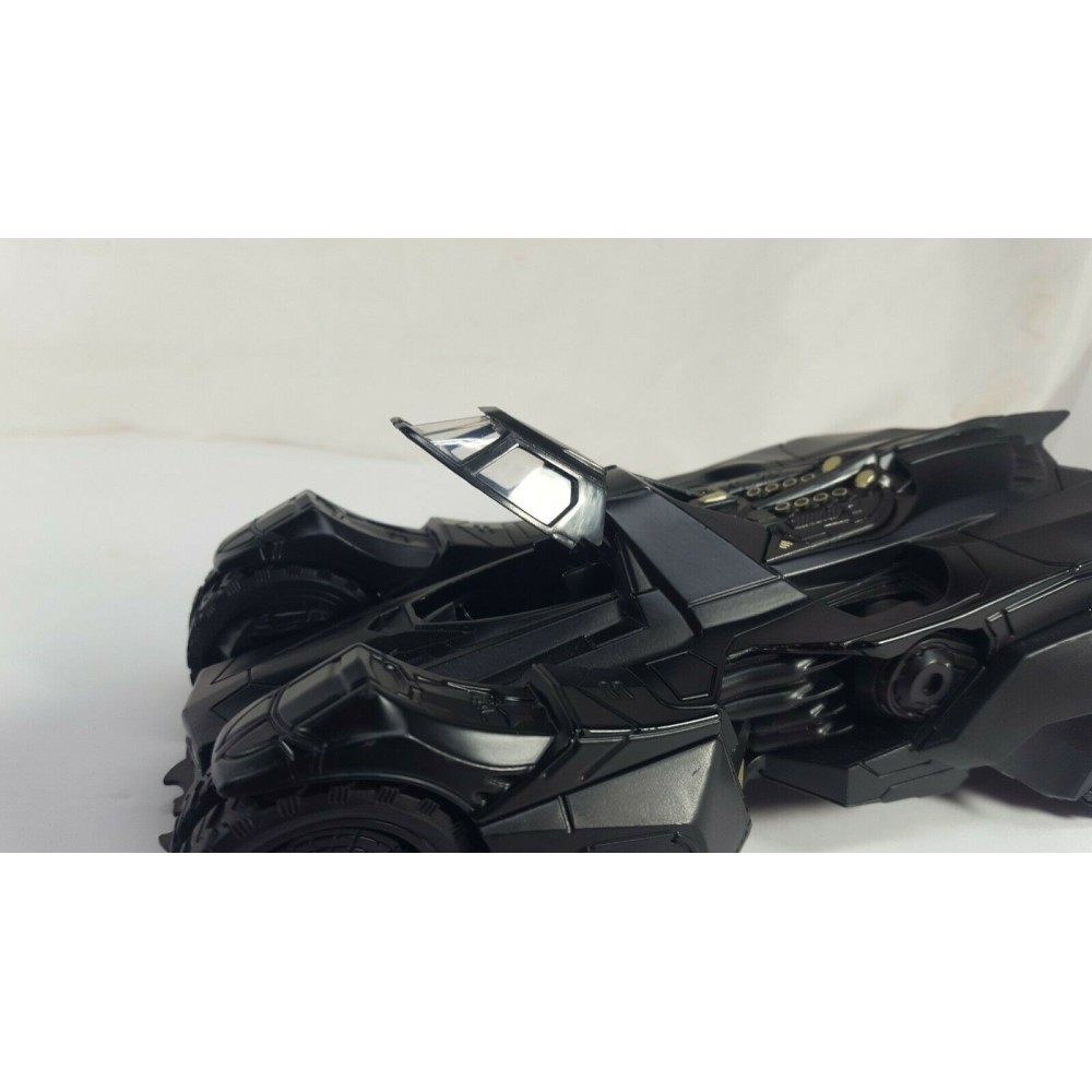 BATMAN ARKHAM KNIGHT BATMOBILE DIE CAST 1/24 MODEL JADA TOYS