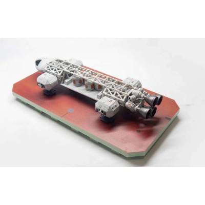 ANDERSON ENTERTAINMENT LIMITED SPACE 1999 PALLET EAGLE COLLECTIBLE SPECIAL ED. REPLICA FIGURE