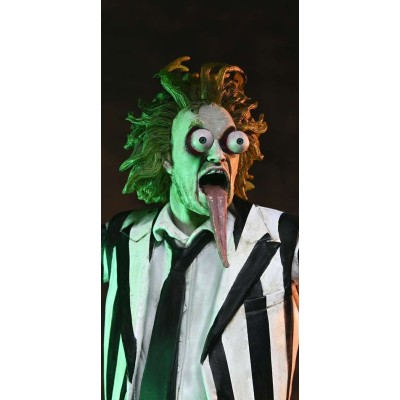 NECA BEETLEJUICE BEETLEJUICE ULTIMATE STRIPED SUIT PVC ACTION FIGURE