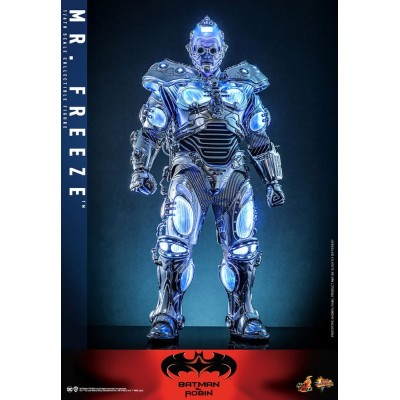BATMAN & ROBIN MOVIE MASTERPIECE MR. FREEZE ACTION FIGURE HOT TOYS