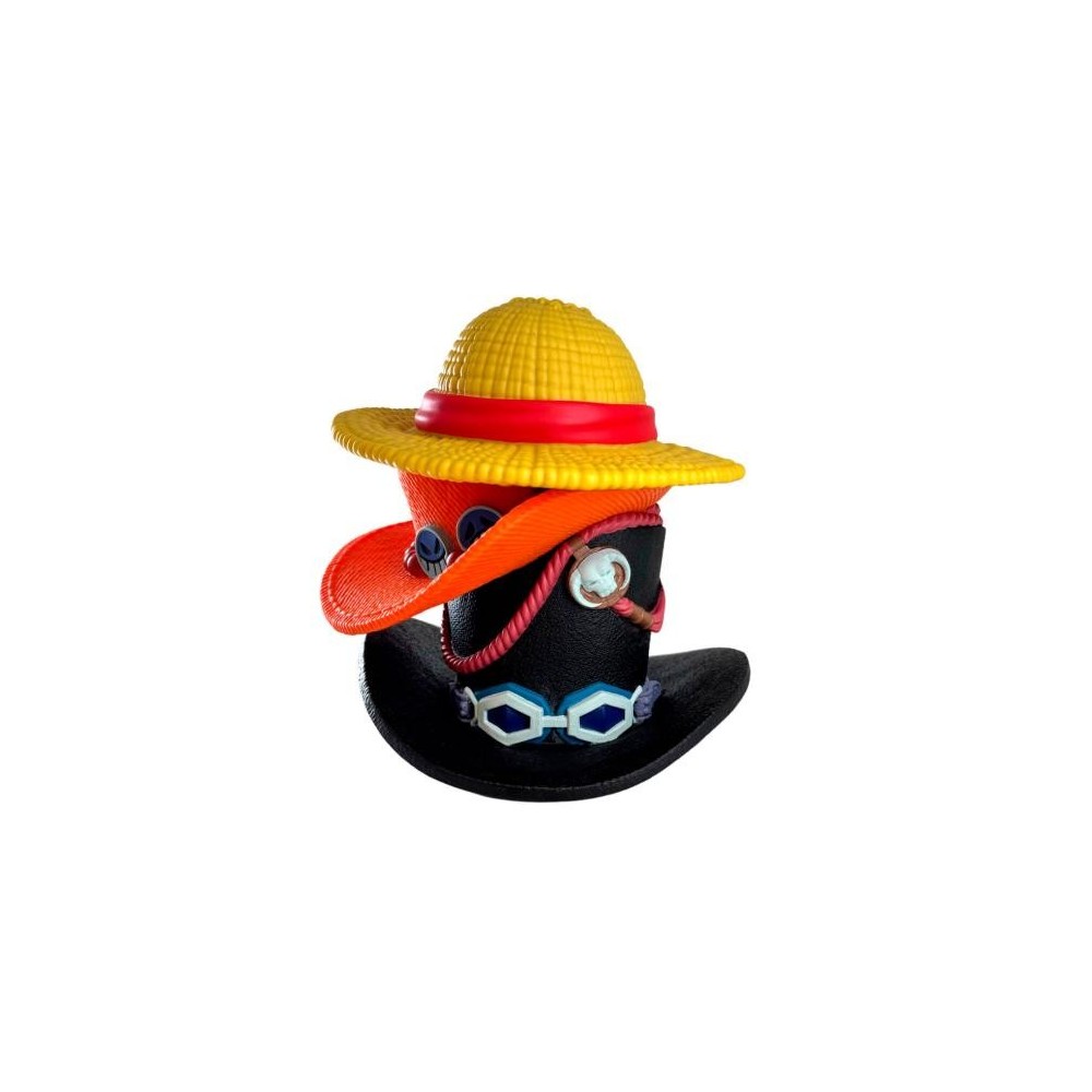 ONE PIECE STACK OF HATS COIN BANK SALVADANAIO PLASTOY