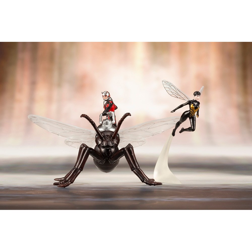 ASTONISHING ANTMAN AND WASP ARTFX+ STATUE FIGURE KOTOBUKIYA