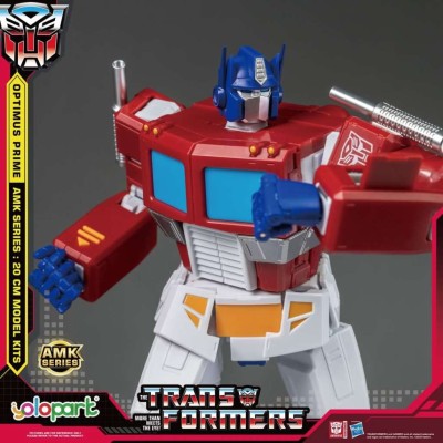 TRANSFORMERS GENERATION ONE OPTIMUS PRIME MODEL KIT AMK ACTION FIGURE YOLOPARK
