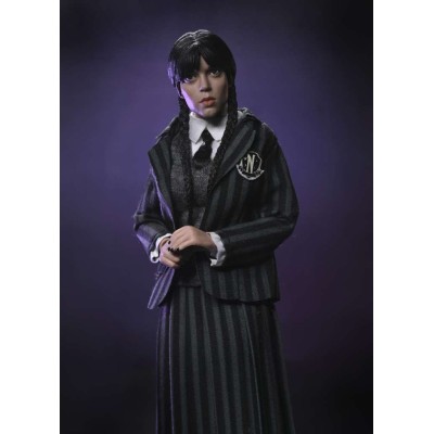 NECA WEDNESDAY ADDAMS & ENID NEVERMORE UNIFORM CLOTHED PVC 2-PACK ACTION FIGURES