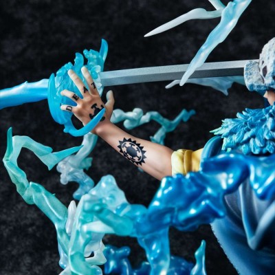 ONE PIECE P.O.P. TRAFALGAR LAW SURGEON OF DEATH AWAKEN WA-MAXIMUM STATUA FIGURE MEGAHOUSE