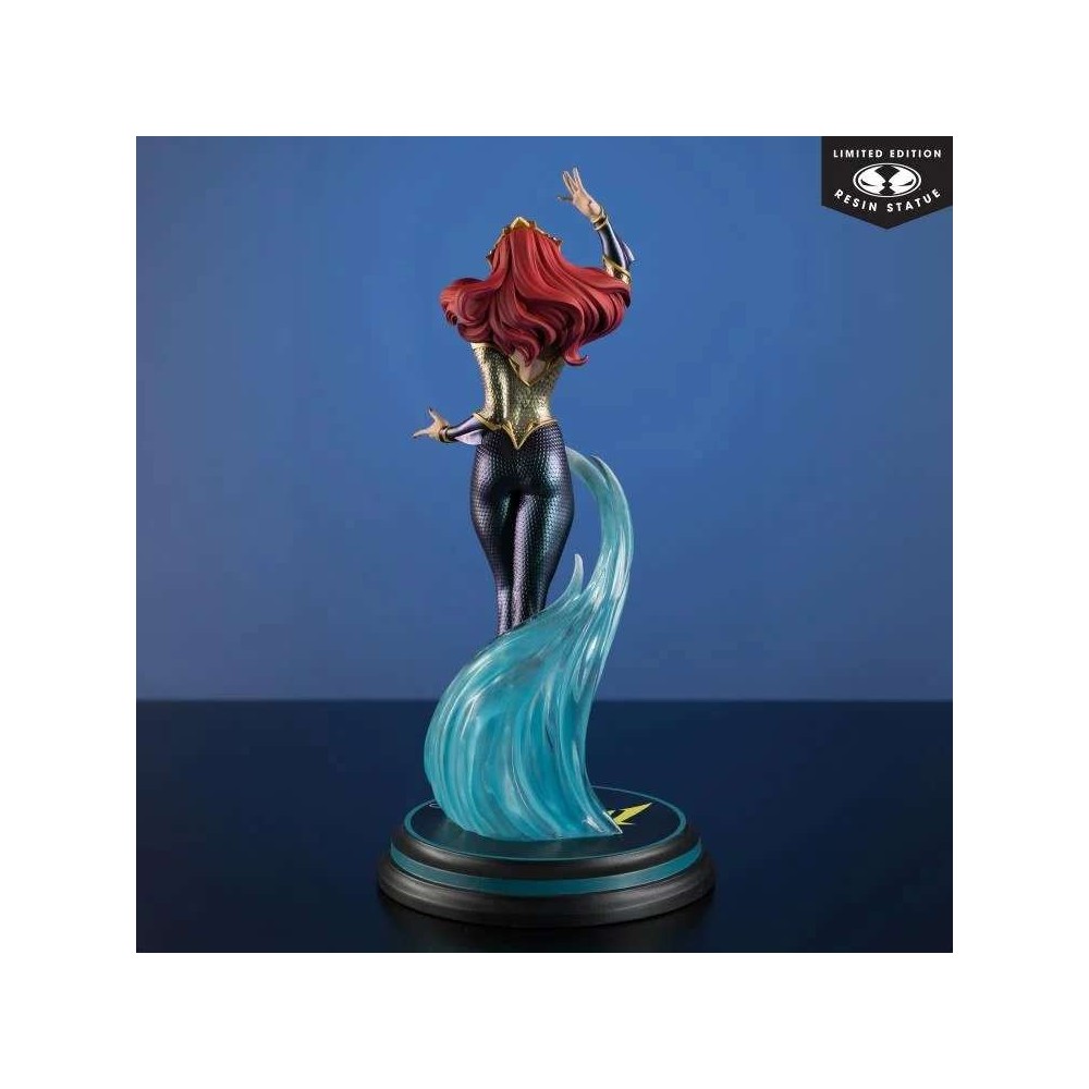 MC FARLANE DC COVER GIRLS MERA BY J. SCOTT CAMPBELL STATUE