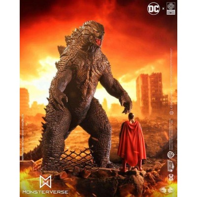 DC JUSTICE LEAGUE MONSTERVERSE SUPERMAN VS GODZILLA ACTION FIGURE MC FARLANE