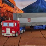 HASBRO TRANSFORMERS THE MOVIE STUDIO SERIES OPTIMUS PRIME PVC ACTION FIGURE