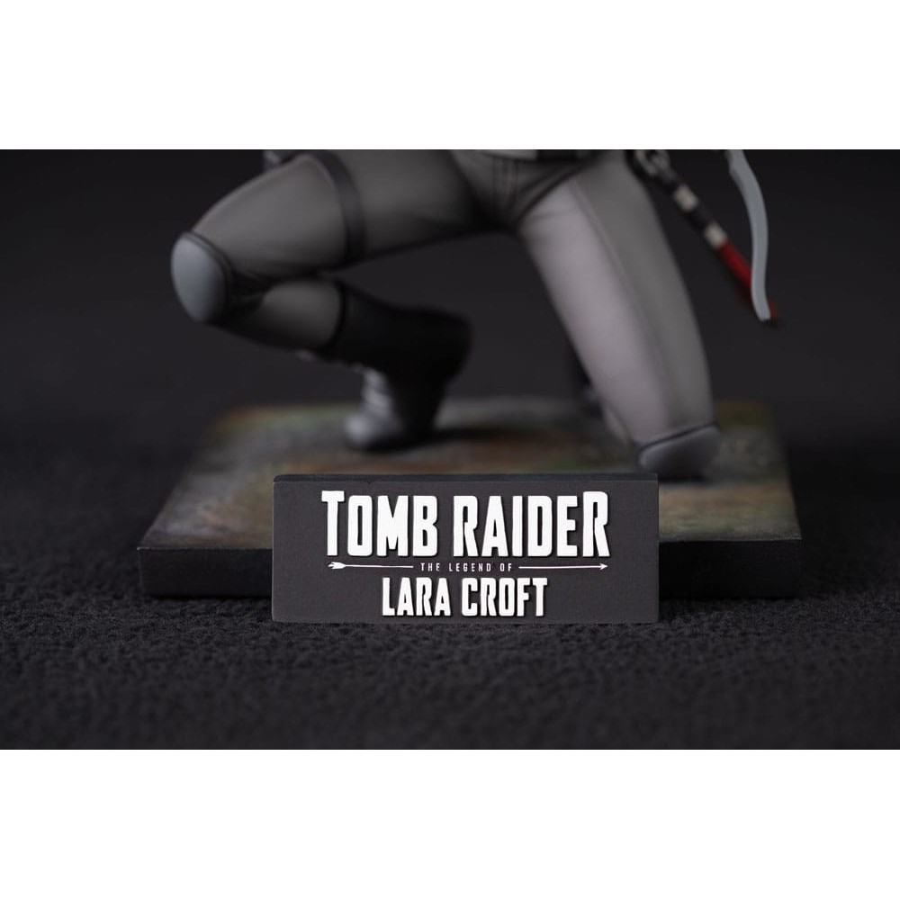TOMB RAIDER THE LEGEND OF LARA CROFT STATUA FIGURE DARK HORSE