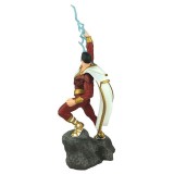 DIAMOND SELECT DC GALLERY - SHAZAM COMICS FIGURE 25 CM STATUE