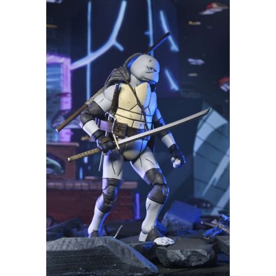 NECA TMNT THE LAST RONIN YI RE-EVOLUTION ULTIMATE ACTION FIGURE