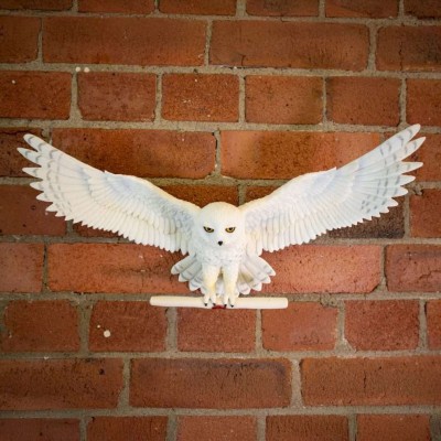 NOBLE COLLECTIONS HARRY POTTER OWL POST WALL DECORE HEDWIG STATUE
