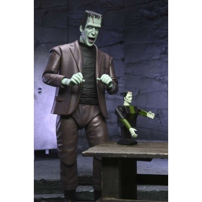 THE MUNSTERS ULTIMATE HERMAN MUNSTER ACTION FIGURE NECA