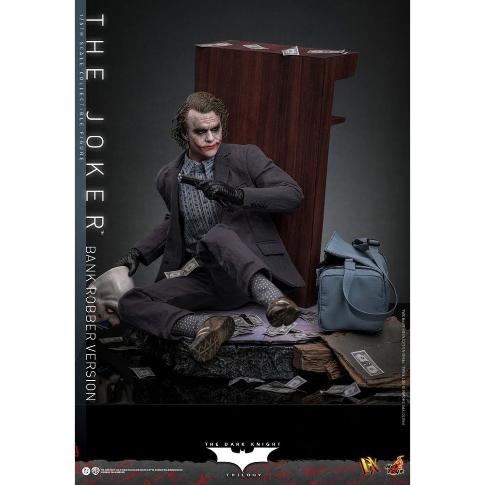 HOT TOYS THE DARK KNIGHT MOVIE MASTERPIECE THE JOKER BANK ROBBER VERSION 1/6 30CM ACTION FIGURE