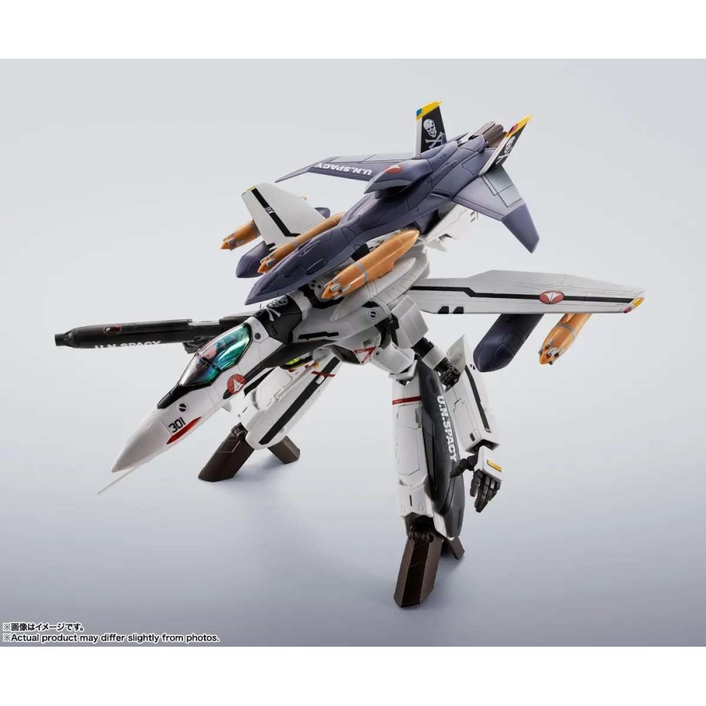 BANDAI HI-METAL R MACROSS VF-0S PHOENIX ROY FOCKER USE QF-2200D-B ACTION FIGURE
