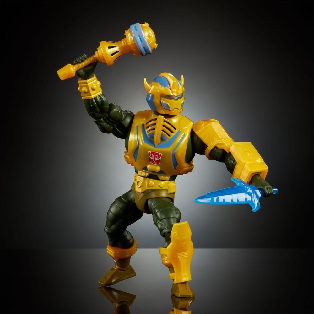 MATTEL MOTU X TRANFORMERS BUMBLEBEE ARMOR MAN-AT-ARMS PVC ACTION FIGURE