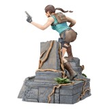 DARK HORSE TOMB RAIDER LARA CROFT STATUE PVC 24CM FIGURE