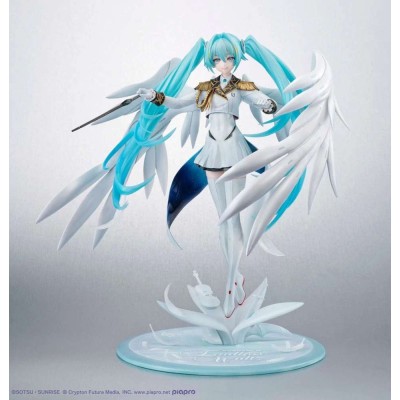 MEGAHOUSE HATSUNE MIKU X WING GUNDAM ZERO EW 45TH ANNIVERSARY FIGURE STATUE