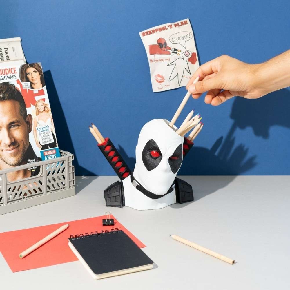 MARVEL DEADOOL X-FORCE PEN HOLDER PORTAPENNE GRUPO ERIK