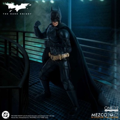 MEZCO TOYS BATMAN THE DARK KNIGHT ONE:12 COLLECTIVE SERIES 17CM ACTION FIGURE