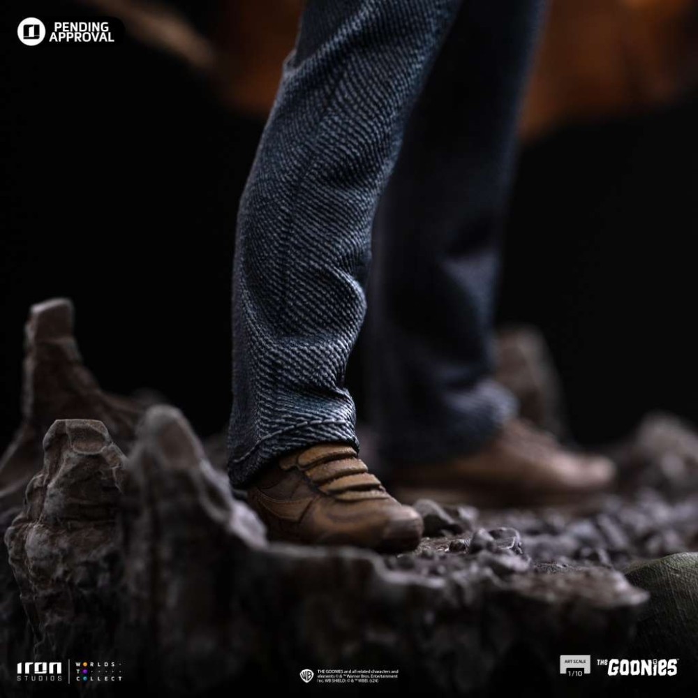 THE GOONIES MIKEY WALSH ART SCALE 1/10 STATUA FIGURE IRON STUDIOS