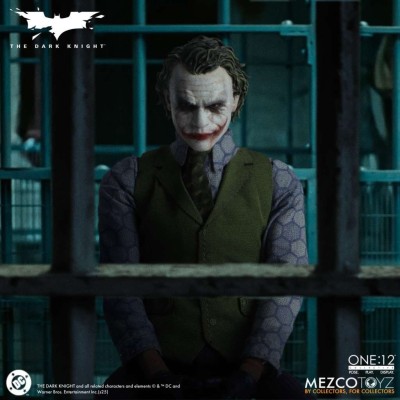 MEZCO TOYS BATMAN THE DARK KNIGHT THE JOKER ONE:12 COLLECTIVE SERIES 17CM ACTION FIGURE