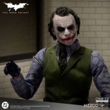 MEZCO TOYS BATMAN THE DARK KNIGHT THE JOKER ONE:12 COLLECTIVE SERIES 17CM ACTION FIGURE