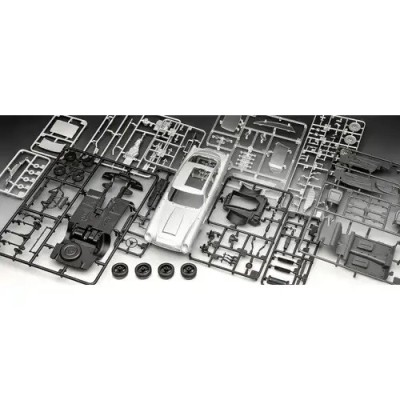 REVELL JAMES BOND 007 GOLDFINGER ASTON MARTIN DB5 1/24 MODEL KIT FIGURE