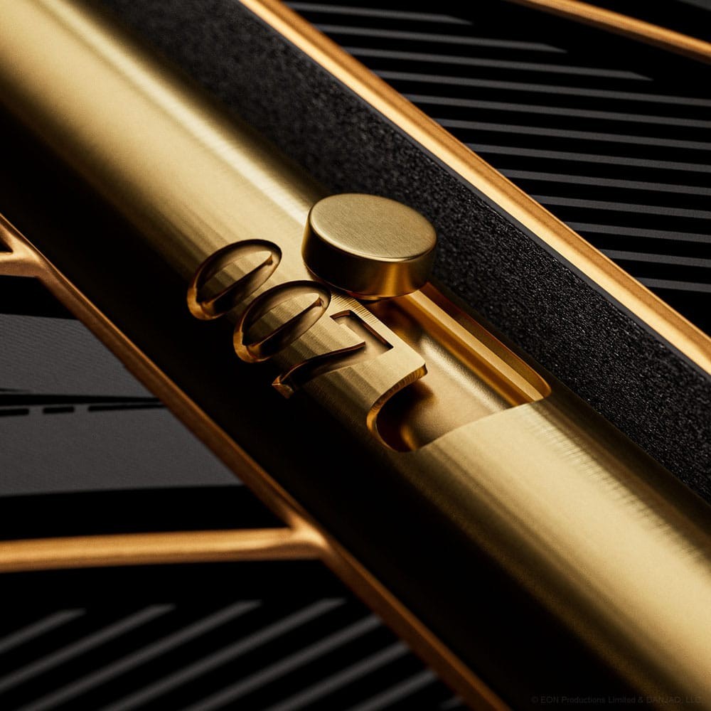 JAMES BOND 007 POKER PLAYING CARDS BOX GOLD EDITION SET 3 MAZZI THEORY11