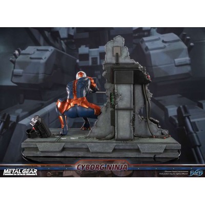 FIRST4FIGURES METAL GEAR SOLID CYBORG NINJA GRAY FOX RESIN STATUE FIGURE