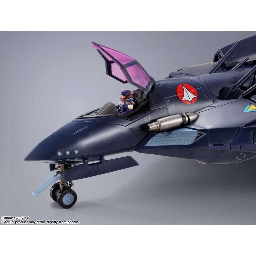 DX CHOGOKIN MACROSS 7 VF-17S NIGHTMARE STEALTH VALKYRIE GAMLIN KIZAKI ACTION FIGURE BANDAI